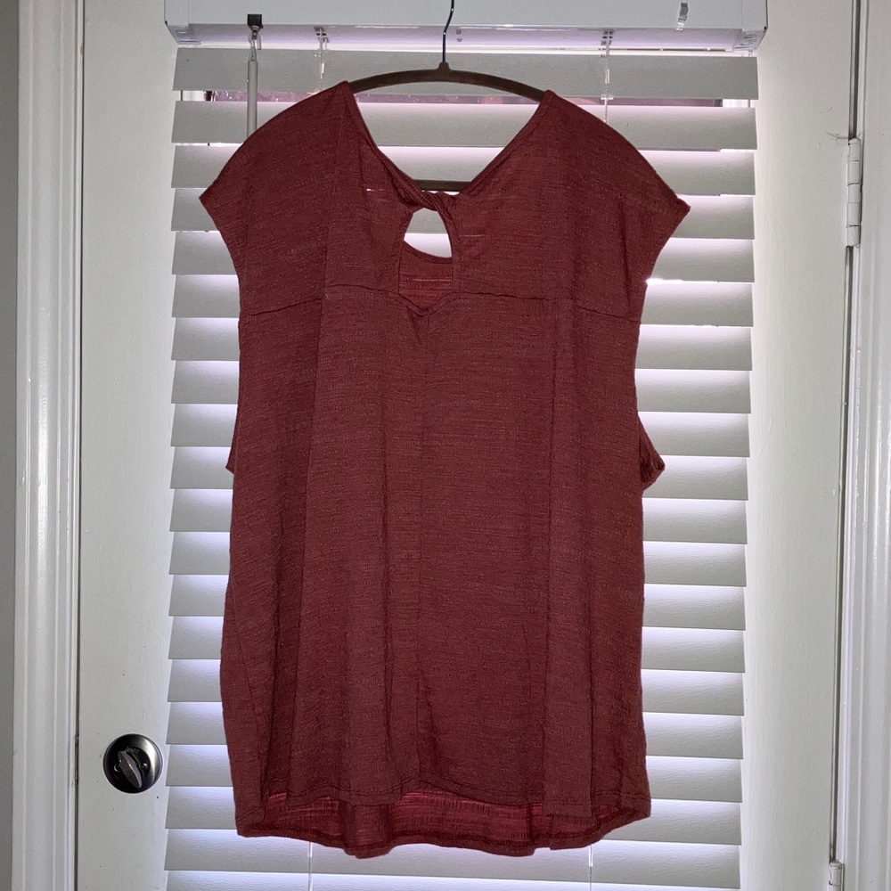 Elegant Button-Shoulder Blouse - Terracotta - Picture 5 of 8